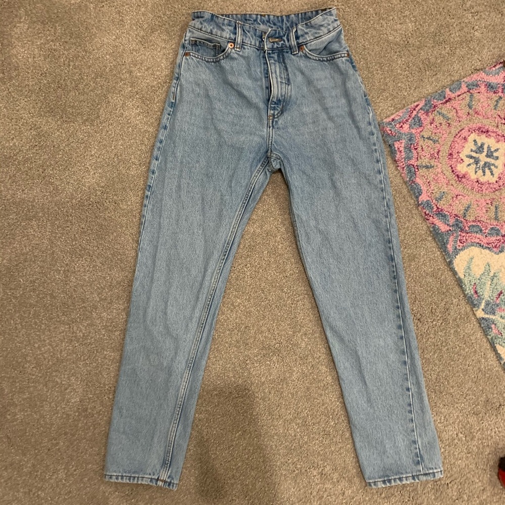 100% cotton mom jeans light blue waist 25